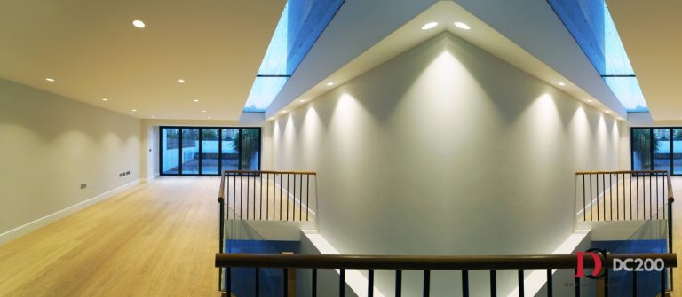 Sàn Gỗ Dream Classy 8mm DC220