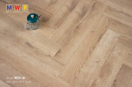 Sàn Gỗ Malay Wood 12mm XC12+38