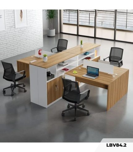 Cụm bàn làm việc 4 người LBV84.2 300x240 - Vân gỗ nhạt kết hợp Trắng